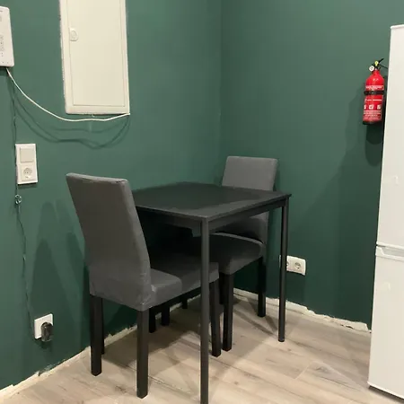 Modernes Am Dreilaendereck *